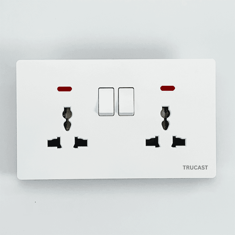S06 Socket | 13A Double; MF + Neon; Silver